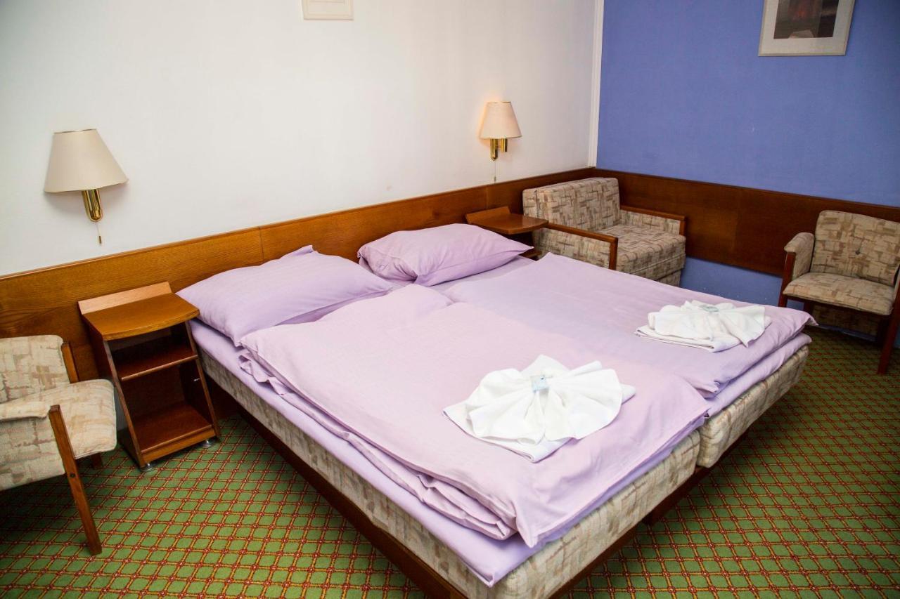 Hotel Prom Svoboda nad Úpou Εξωτερικό φωτογραφία