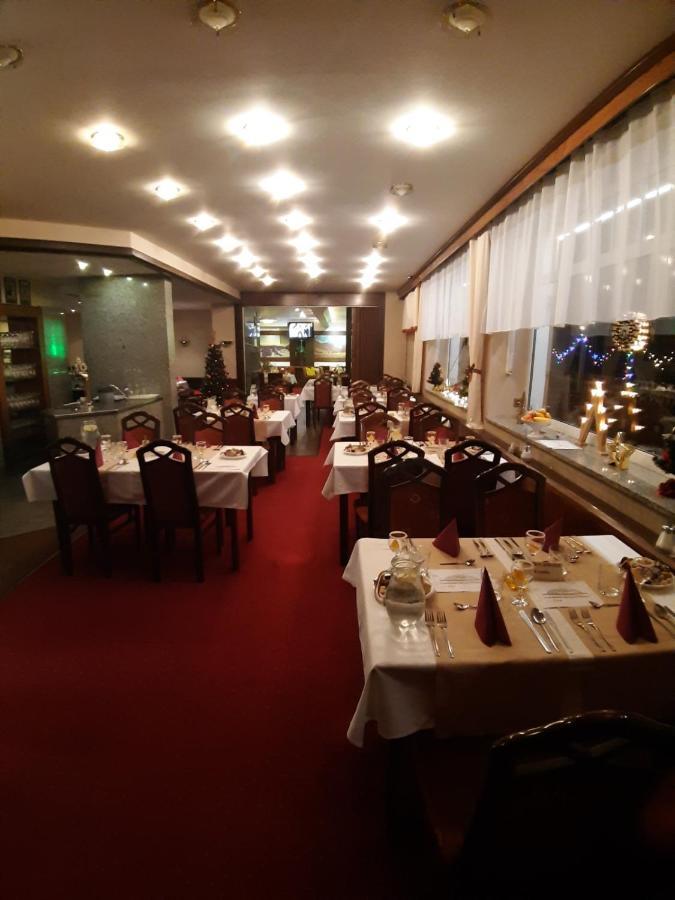 Hotel Prom Svoboda nad Úpou Εξωτερικό φωτογραφία